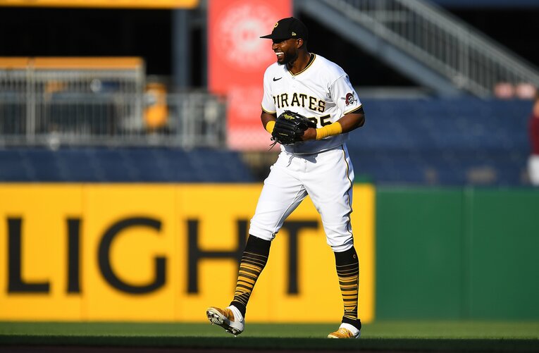 巨人の新外国人・ポランコは「クロマティ2世」になれるのか？“メジャー通算96本塁打98盗塁”のパワーと走力で可能性は充分(8)