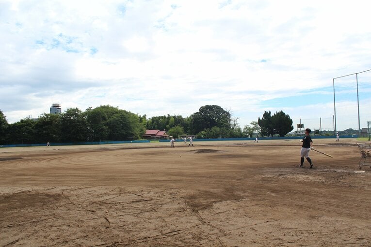 現在もあまり変わっていないという取手二のグラウンド　©Katsuharu Uchida