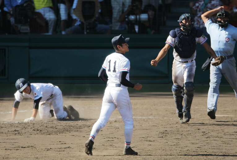 最後の打者となった若林の打席は痛烈なサードライナーだった　©︎JIJI PRESS