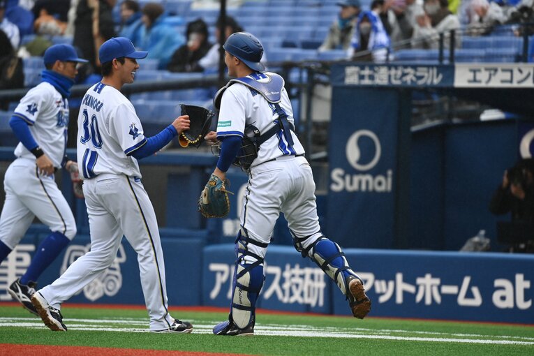 ルーキー篠木健太郎＆松尾汐恩　©Naoya Sanuki