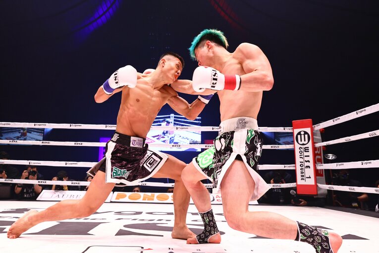 那須川天心のRISE卒業試合、“親子喧嘩”大苦戦の収穫とは？ 6.19武尊戦「何が何でも勝つ」発言から読み解く、大一番の戦術(14)