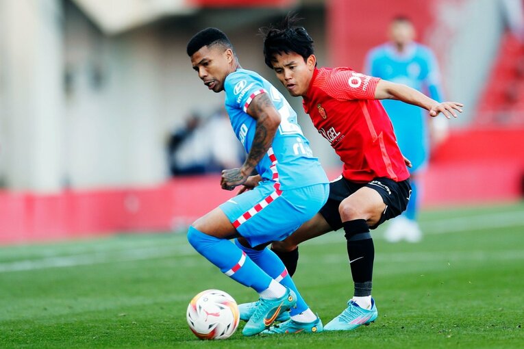 「クボは気合が入っていなかった」と言われたけど… 久保建英の“超集中”に元日本代表監督アギーレが拍手したワケ〈撮影者の視点〉(18)