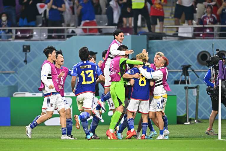 堂安のゴールシーン　©Takuya Kaneko/JMPA