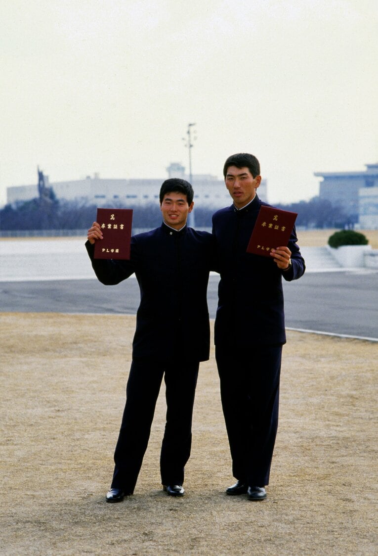 1986年、PL学園の卒業式で…　©AFLO