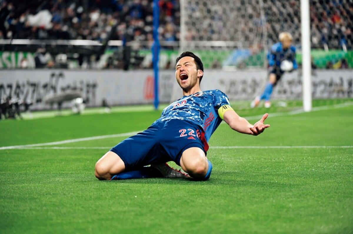 宅配便送料無料 【吉田麻也】2021 EPOCH サッカー 日本代表 日の丸部分