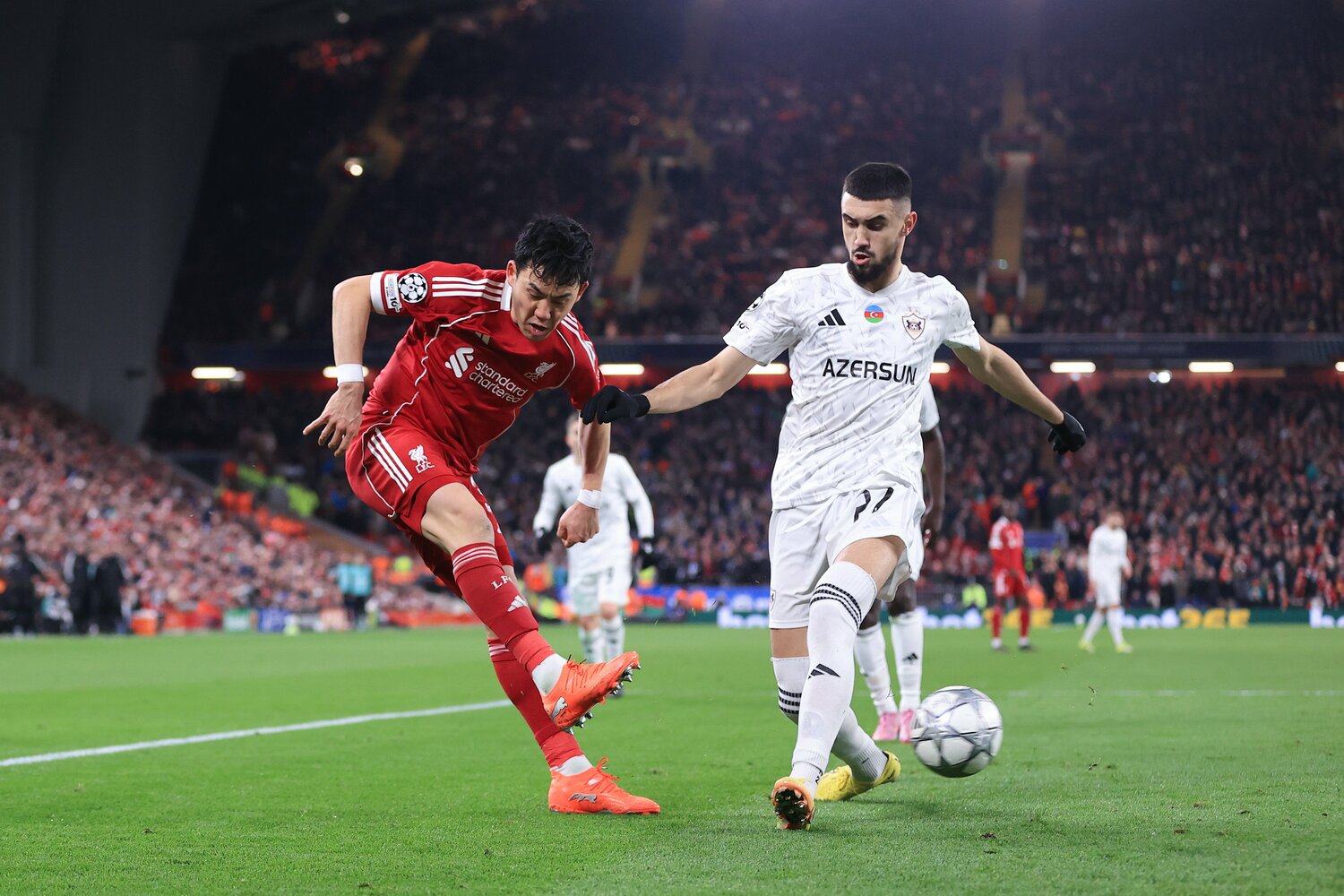 CLカラバグ戦での遠藤　©Getty Images