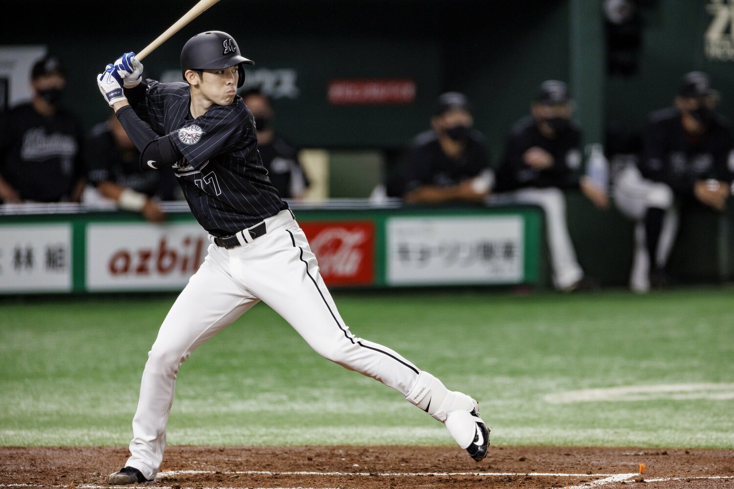 交流戦のため打席にも立った佐々木　©︎Kiichi Matsumoto