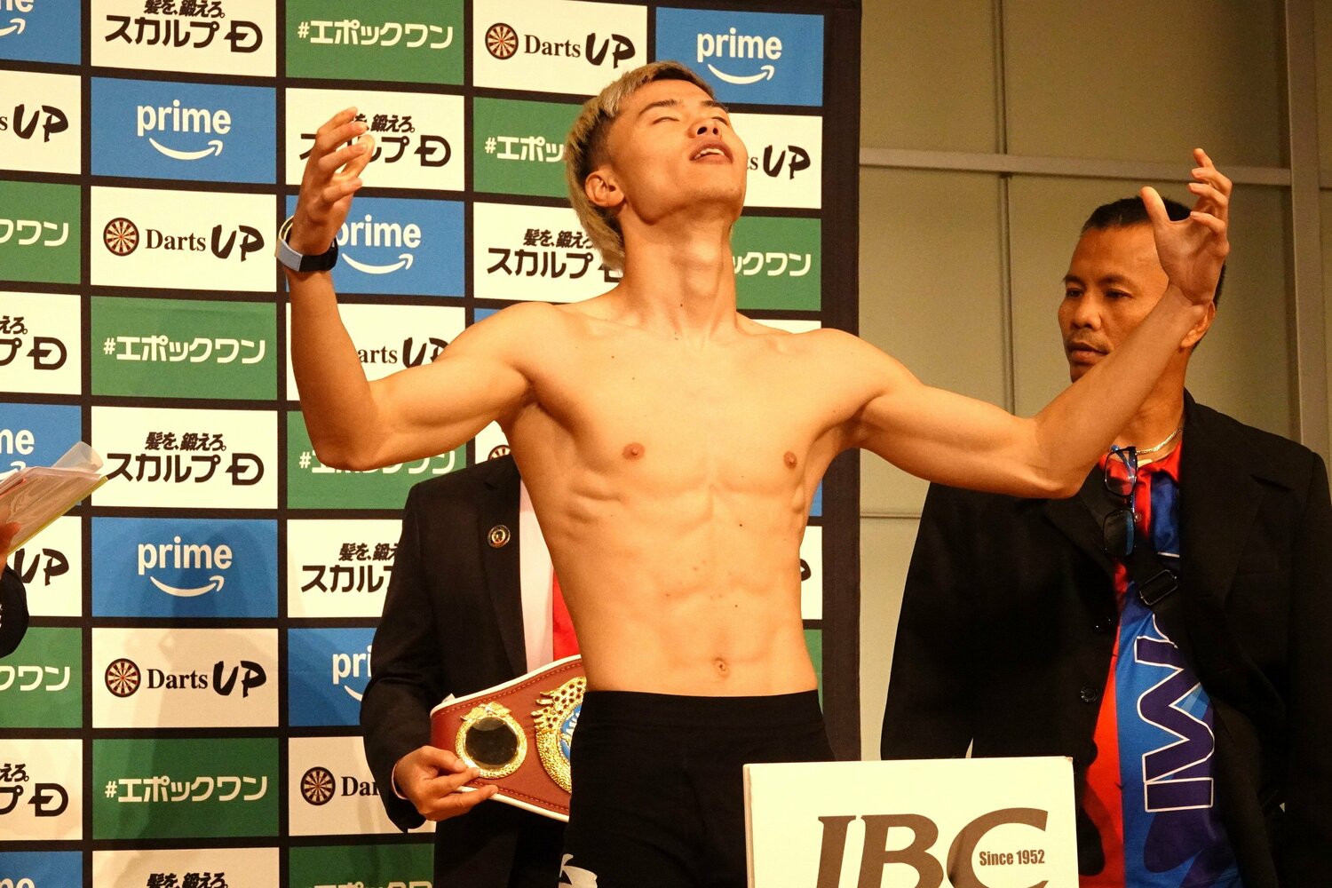 10月13日の前日計量。那須川天心は初めてバンタム級リミットの53.5kgまで体重を落とした　©Koji Fuse