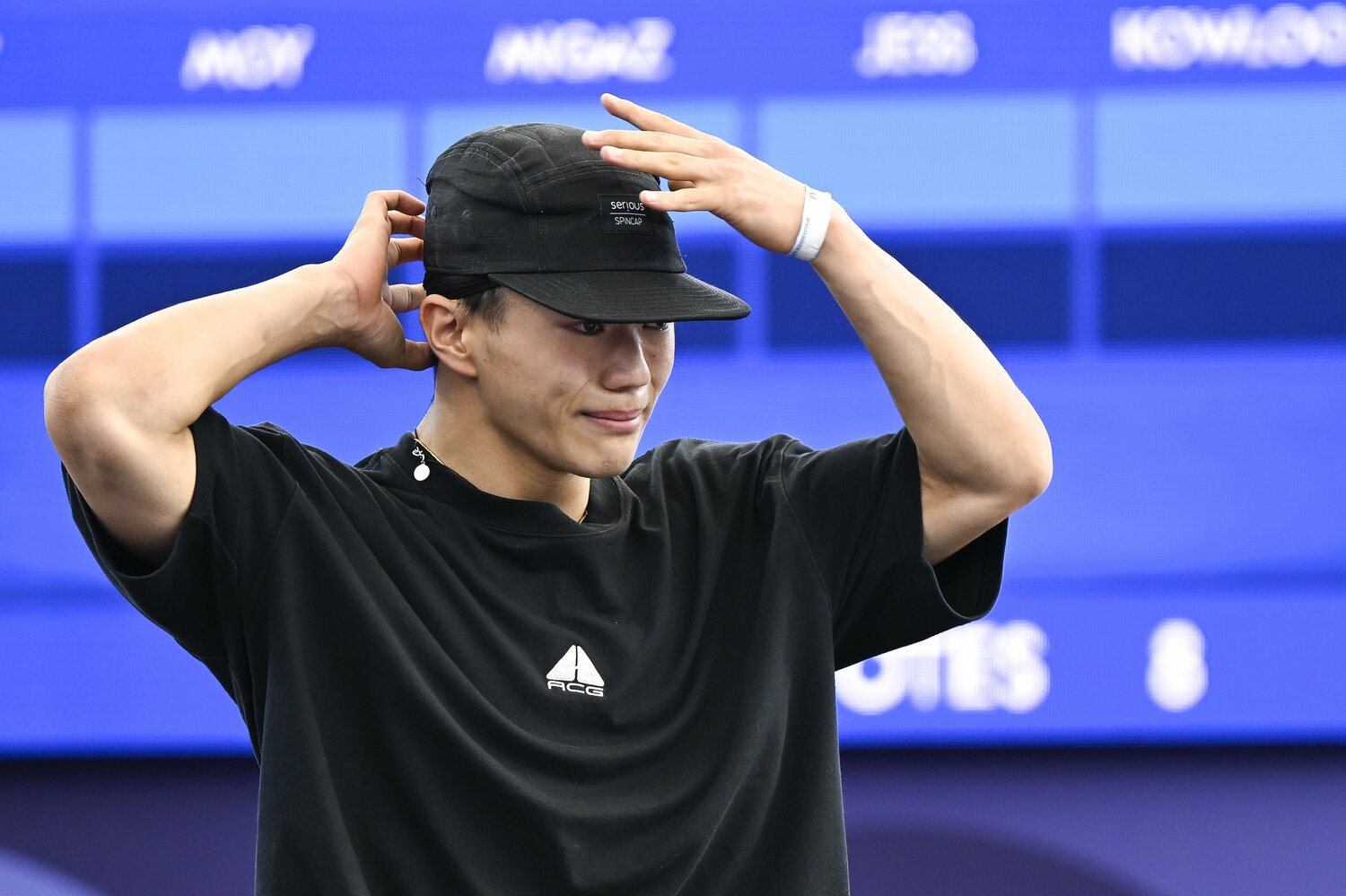 バトル直後、感極まって涙を浮かべる　©Asami Enomoto／JMPA