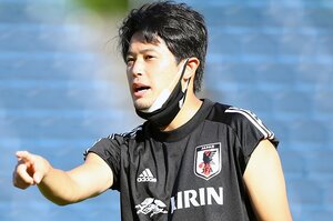 【話題】《内田篤人単独インタビュー》「だから、今の仕事は本当にありがたくて」 “コーチ第一歩”での悩みとシャルケ・アンバサダー就任の真相