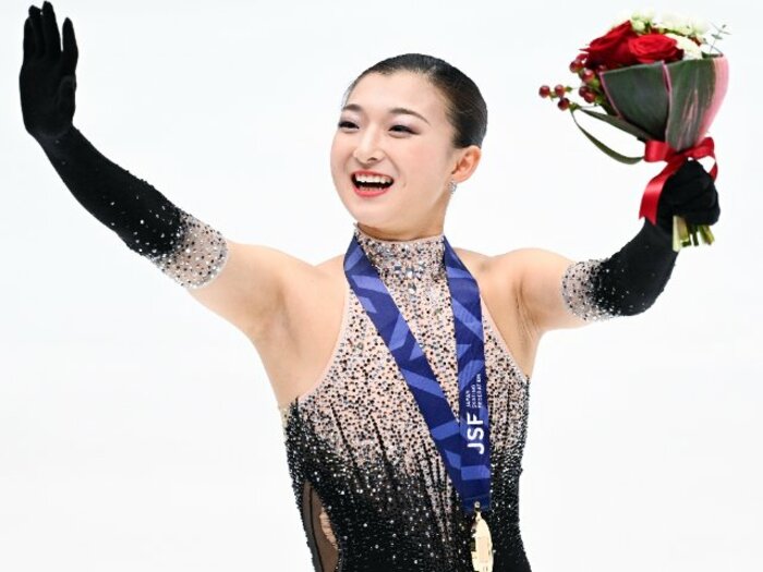 「(内容は)ちょっと言えへんけど…」坂本花織を変えた“コーチとの大喧嘩”…全日本選手権3連覇の裏で日本のエースが泣いていた理由<Number Web> photograph by Asami Enomoto