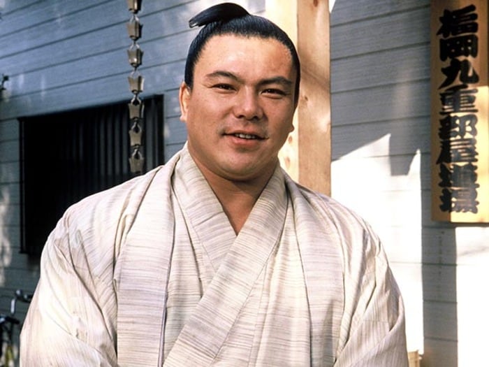 《鋼の肉体》横綱千代の富士伝説… 寺尾「なんじゃこりゃ、まるで鉄板」“鬼の形相直前の貴乃花”に九重親方「痛かったらやめろ!」<Number Web> photograph by Sports Graphic Number
