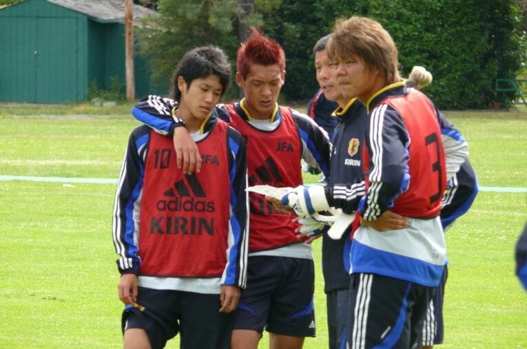 内田篤人、槙野智章、森島康仁 ／ photograph by Takahito Ando