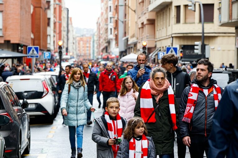 「クボには開幕前から…今はそれ以上の期待だ」MVP→徹底マークで不発も久保建英21歳“バスクダービー両軍サポの熱視線”をカメラマンは見た(7)