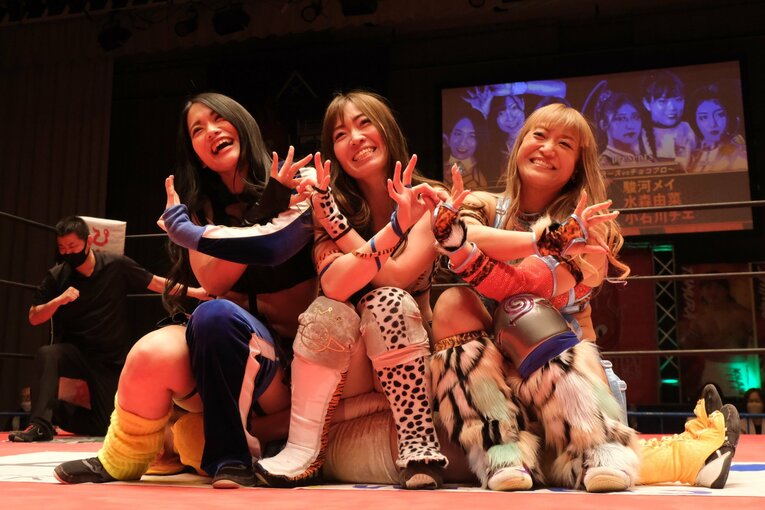 “京都のバスガイド”は人気女子プロレスラーに…清水ひかり（29）を突き動かしたスターダム中野たむの姿「だって大好きなんですもん」(63)