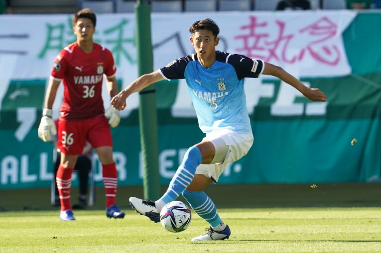 2021年、当時J2のジュビロ磐田からシュツットガルトへ移籍した伊藤洋輝　©︎Etsuo Hara/Getty Images