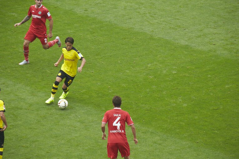 2015-16シーズンの香川　©Sports Graphic Number