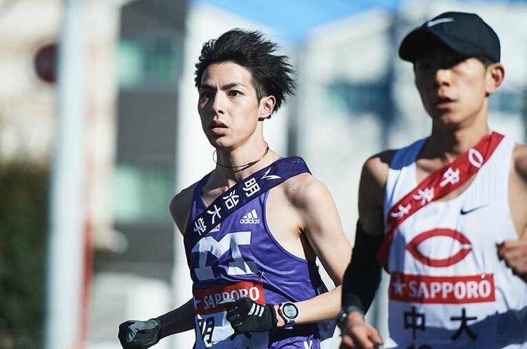 明大・小袖英人 ／ photograph by Yuki Suenaga