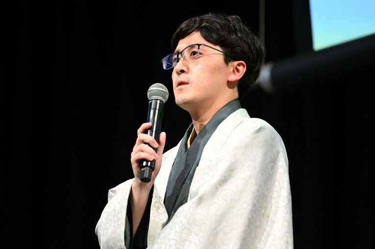 2勝2敗で叡王戦第5局に挑む伊藤匠七段。藤井聡太八冠とは同級生の21歳だ ／ photograph by Keiji Ishikawa