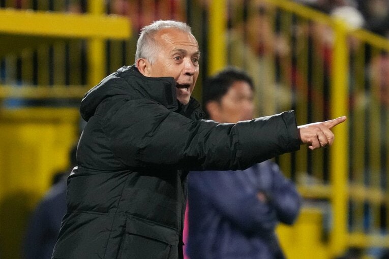 23年、柏を率いた当時のネルシーニョ。70代にしていまだ現役指導者としての矜持を漂わせていた　©Etsuo Hara/Getty Images