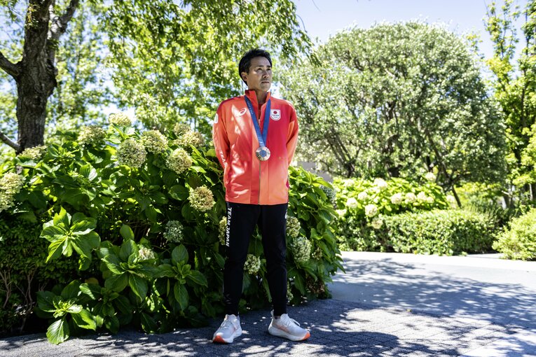 悠揚迫らざるたたずまいの大岩　©Takuya Sugiyama