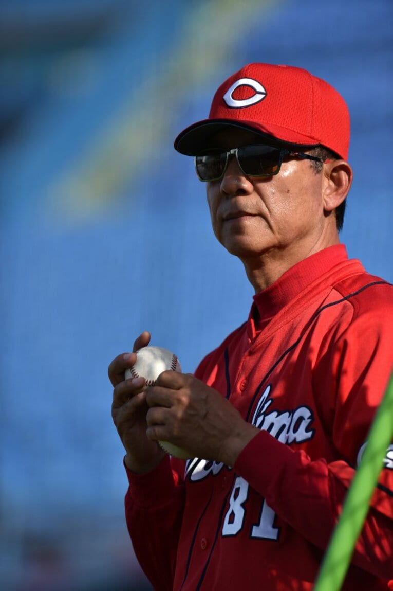 新井コーチの広島時代　©Sports Graphic Number