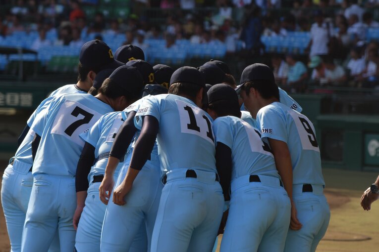 【コマ送りで見る】第100回大会、語り継がれる甲子園の名場面「９回無死満塁から２ランスクイズの決定的瞬間を振り返る　©Hideki Sugiyama