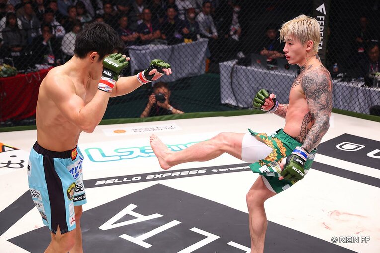 『RIZIN LANDMARK 5』斎藤裕vs平本蓮　©RIZIN FF
