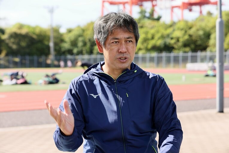 現在は甲南大女子陸上部の監督を務める伊東氏　©Shigeki Yamamoto