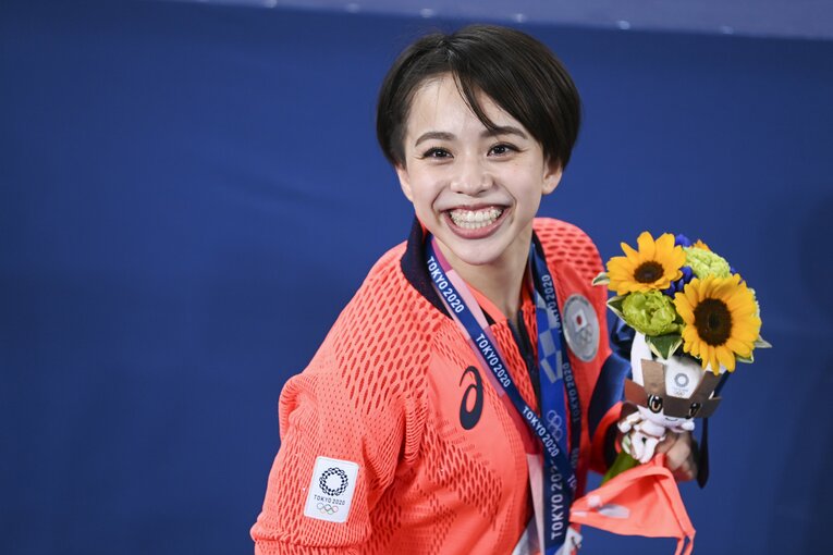 子役の芸能活動も体操のため　村上茉愛が女子個人初のメダルを獲るまで「リオから昨日まで泣きつくしたというくらい泣きました」(2)