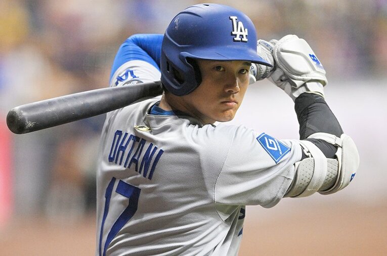 ブルワーズ戦での大谷翔平。全米注目の剛腕ミジオロウスキーから直接聞いた“本音”とは ／ photograph by Icon Sportswire/Getty Images