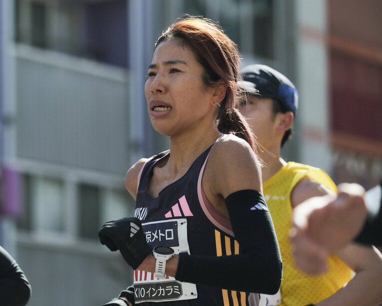 序盤から安定しないレースペースに翻弄された新谷　©Yuki Suenaga