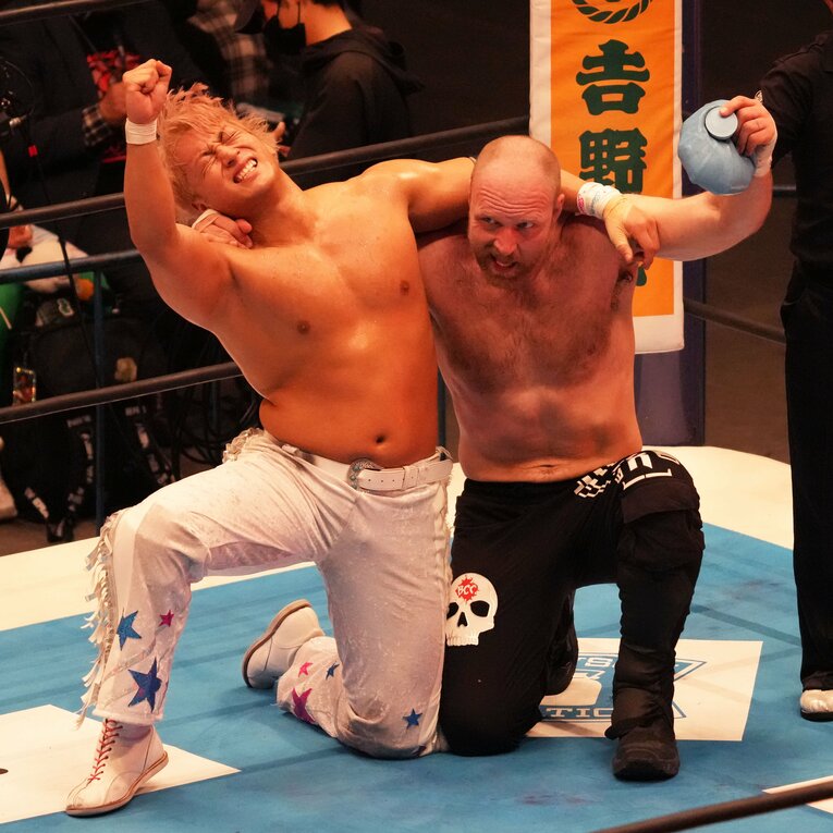 海野翔太とジョン・モクスリー　©Essei Hara