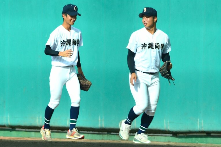 久高大瑚と末吉良丞　©Takarin Matsunaga