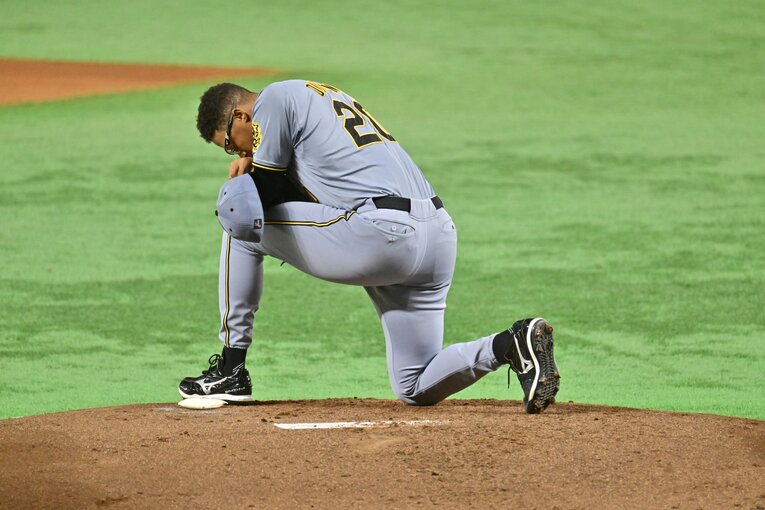 デュプランティエの乱調…日本シリーズ“TVに映らない”ウラ側　©Hideki Sugiyama