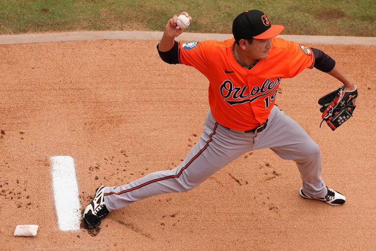 5日のロイヤルズ戦の菅野智之。5回1/3を1失点と好投し、35歳でのメジャー初勝利を挙げた　©Getty Images