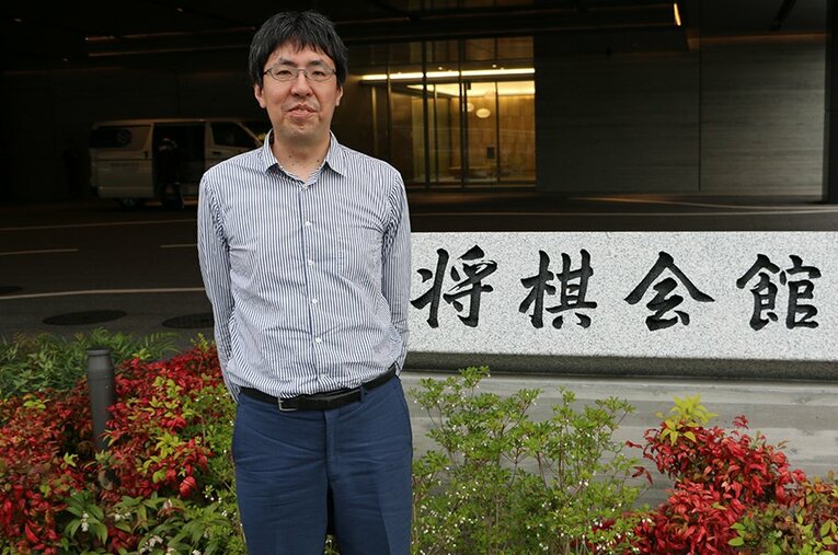 長年にわたってトップ棋士として活躍する広瀬章人九段だが、AIとの向き合い方を変えているという ／ photograph by Hiroshi Kamaya