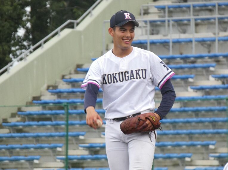 （1）シャピロ・マシュー・一郎（投手・國學院栃木・191cm93kg・右投右打）