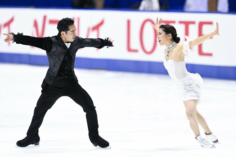 フリー　©Asami Enomoto