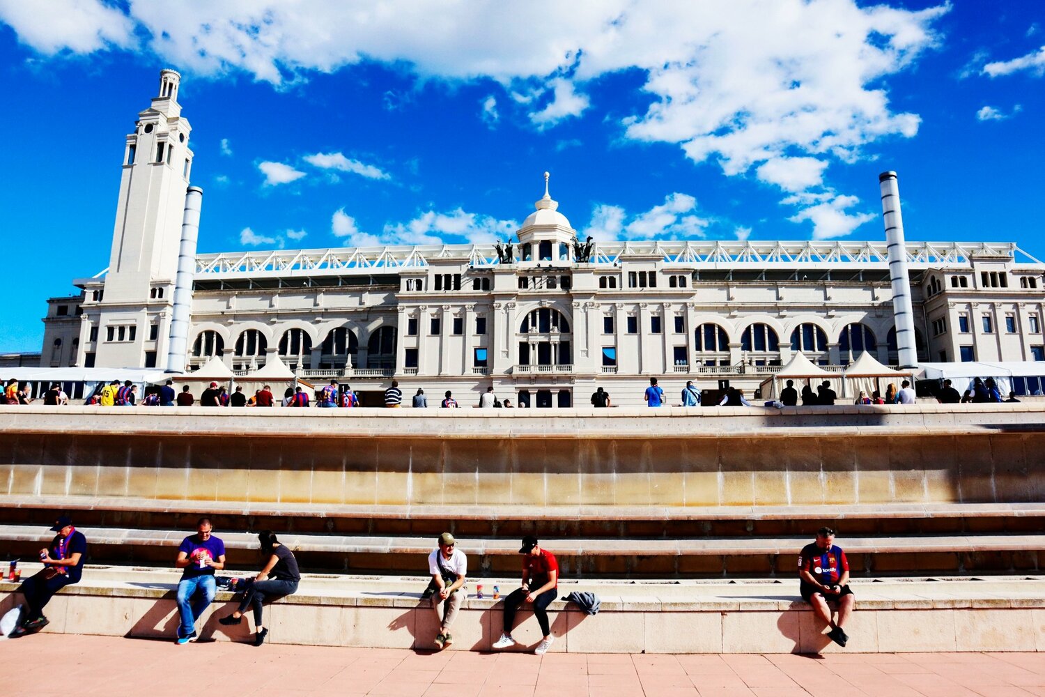 ミュージアムのような外観のオリンピックスタジアム