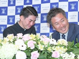 ソフトバンク「外れ外れ1位」甲子園出場ゼロの高卒剛腕・村上泰斗って何者？ 涙のドラフト全内幕…恩師は「本当に評価されているのか不安だった」