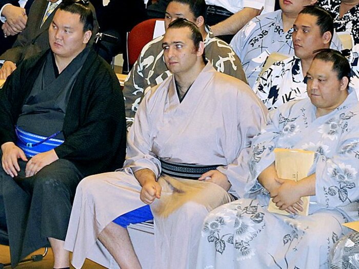 異例ずくめの場所を経て、歩み始めた信頼回復の道。～7月10日名古屋場所に向けて～＜Number Web＞ photograph by KYODO