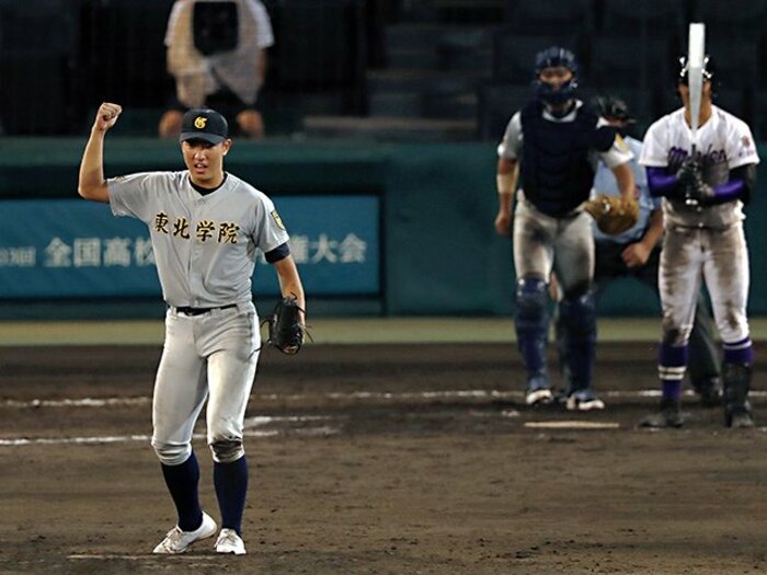 《甲子園》投打に大谷翔平の影響？ 「内角攻め」＆「引っ張り打法」のトレンドは高校野球の“新常識”になるのか＜Number Web＞ photograph by KYODO