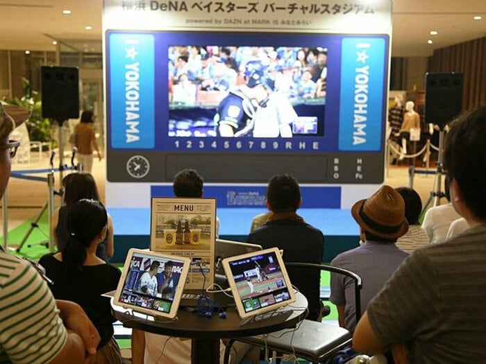 ネットの野球中継で大盛り上がり！DeNAが仕掛けたバーチャルスタジアム。＜Number Web＞ photograph by YDB