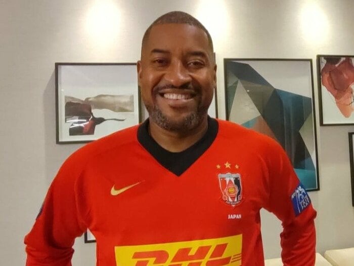 「ブラジルならケンカなのに」J1で111ゴールFWエジミウソンがJリーグに苦言「“ツギ、ツギ”でいいの？」「でも来年は長女と日本に…楽しみだ」＜Number Web＞ photograph by Hiroaki Sawada