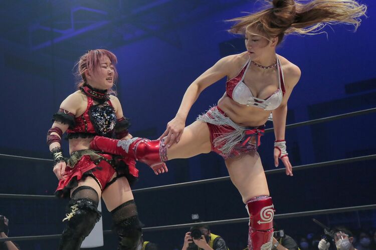 フェリス女学院卒のプロレスラー”雪妃真矢が銀行員から“転職”した理由 「DDTを見てなかったら私は…」（2／4） - プロレス - Number  Web - ナンバー