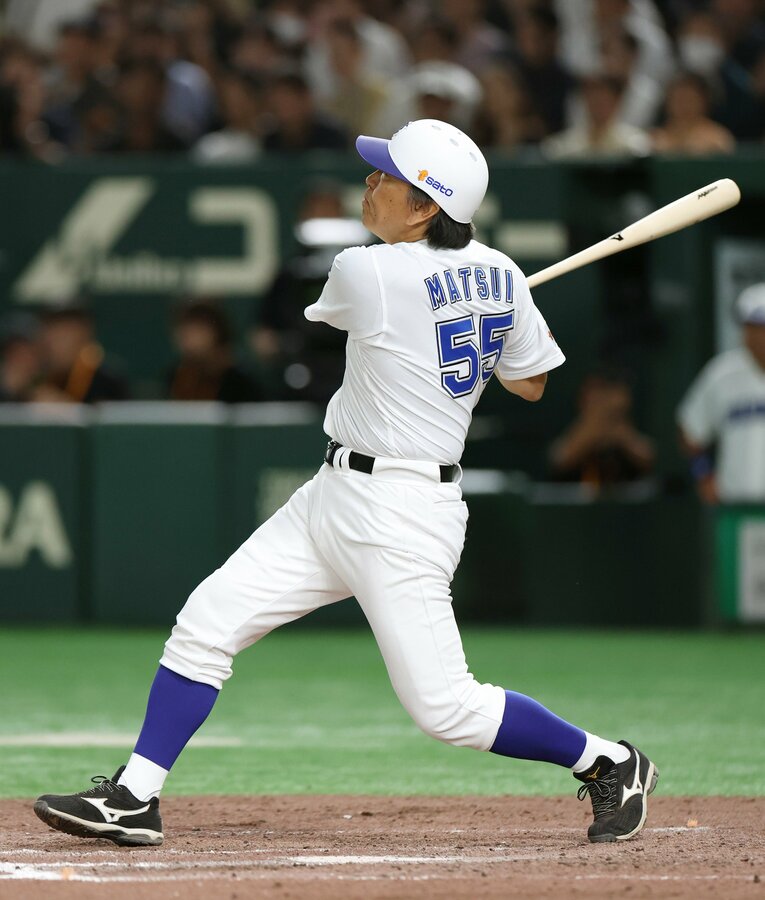 最終打席でホームランを放った松井秀喜　©JIJI PRESS