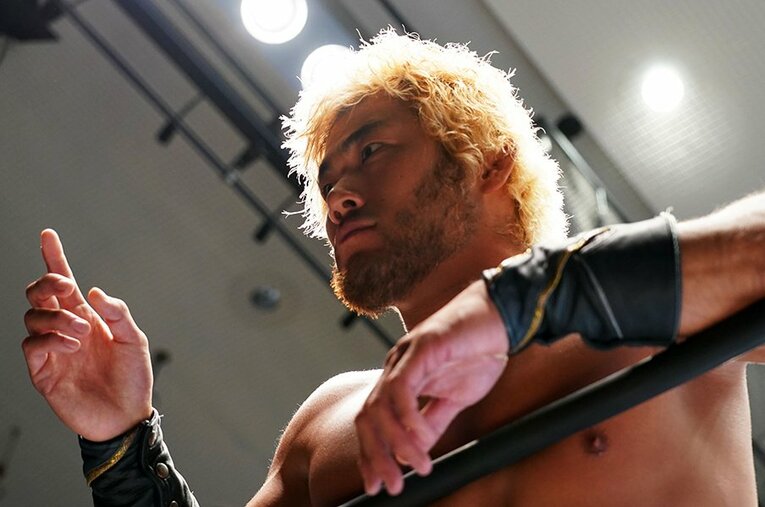 2007年、武藤敬司体制下の全日本でプロデビューしたSANADA。海外武者修行や多くの団体での闘いを経て、ついに新日本の頂点を目指すまでに。 ／ photograph by Essei Hara