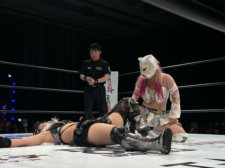 スターライト・キッドvs吏南　©Norihiro Hashimoto