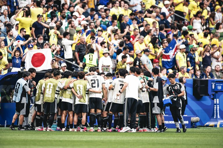 テレビに映らなかったブラジル戦真相…写真は右に続きます　©Kiichi Matsumoto/JMPA